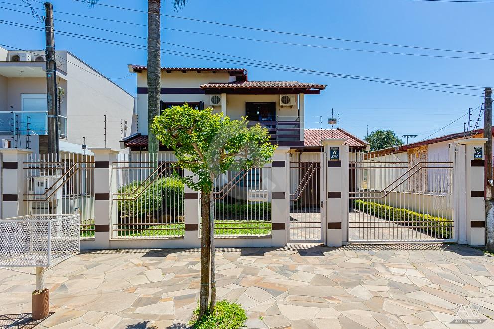 Casa, 4 quartos, 210 m² - Foto 1