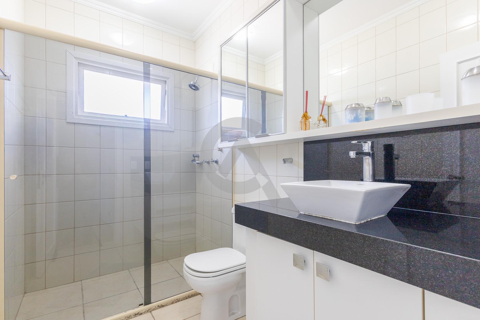 Casa em condom&iacute;nio alto pad&atilde;o &agrave; venda com piscina em Canoas Avenida Farroupilha Canoas - 