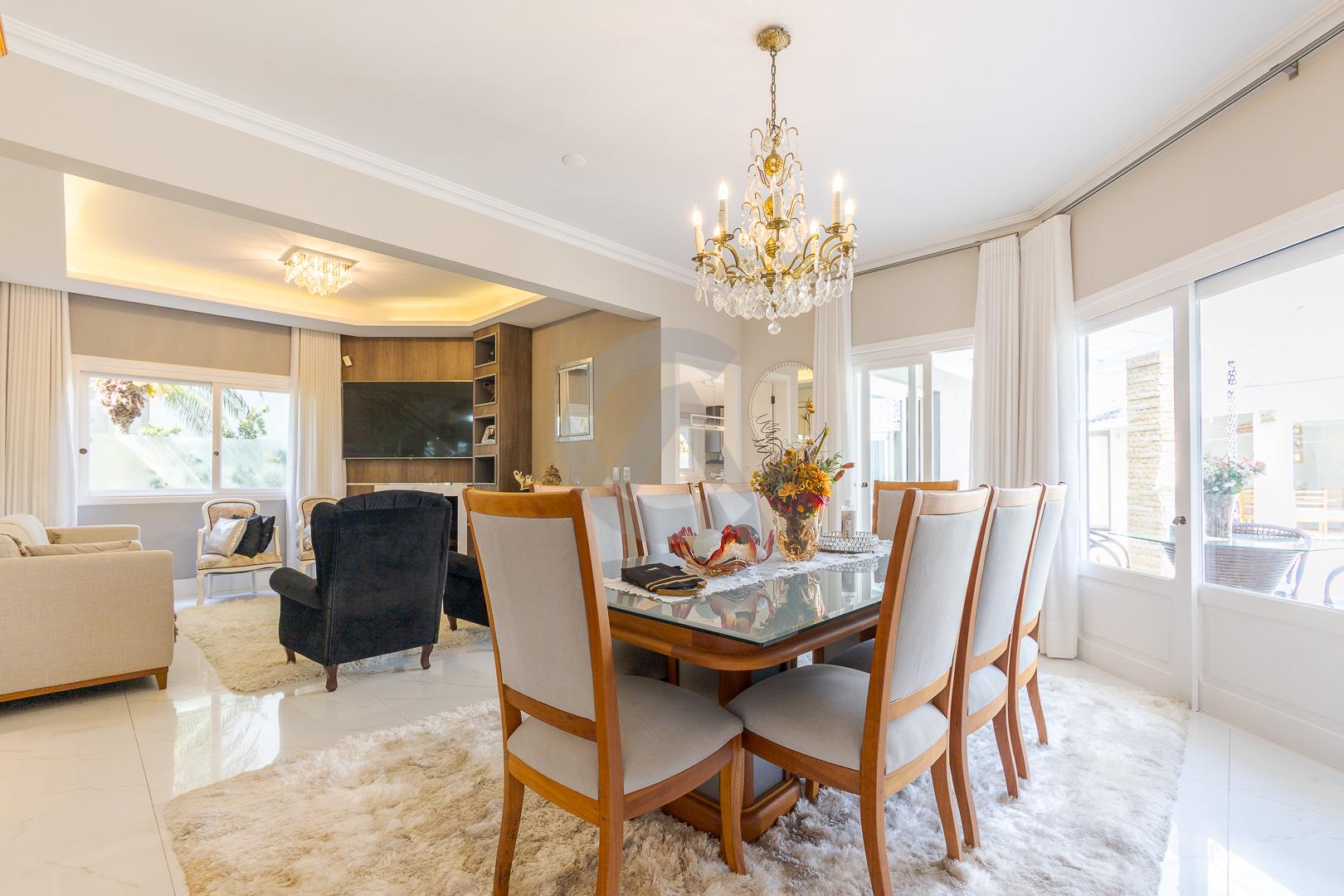 Casa em condom&iacute;nio alto pad&atilde;o &agrave; venda com piscina em Canoas Avenida Farroupilha Canoas - 