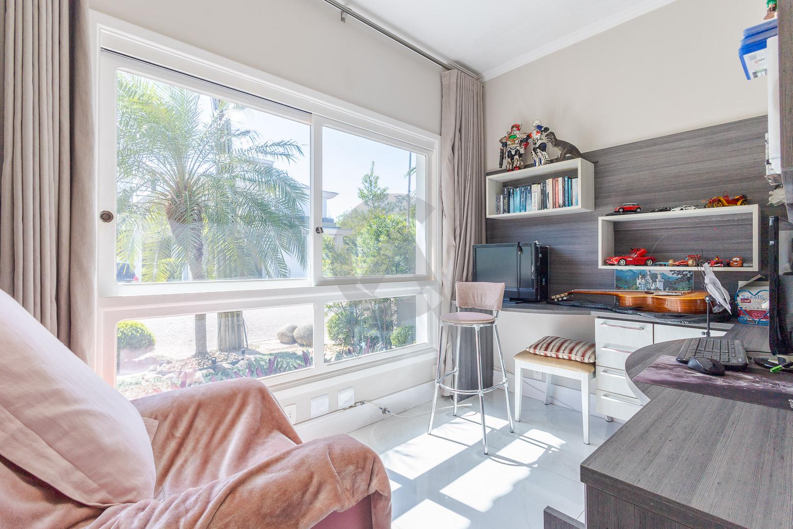 Casa em condom&iacute;nio alto pad&atilde;o &agrave; venda com piscina em Canoas Avenida Farroupilha Canoas - 