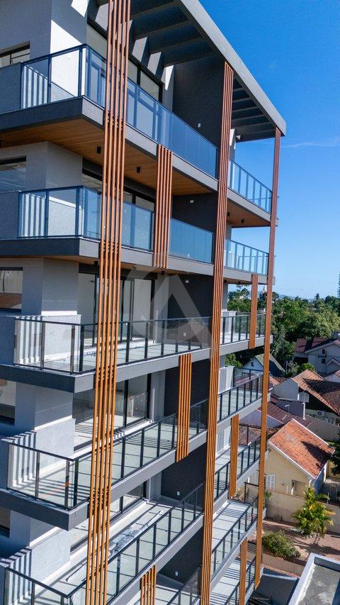 Apartamento com 2 suítes com 2 (dois) vagas de garagem Rua Doutor Selbach Canoas - 