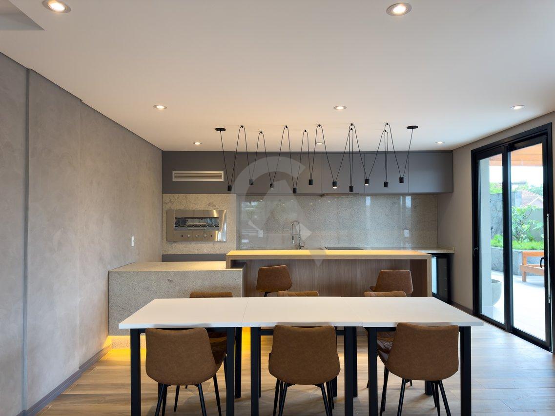 Apartamento com 2 suítes com 2 (dois) vagas de garagem Rua Doutor Selbach Canoas - 