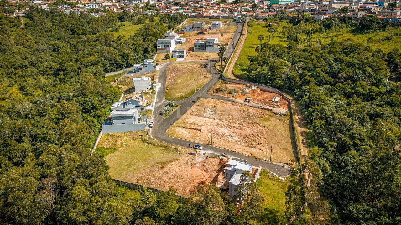 Lote/Terreno no Condomínio Água da Pedra / Ibaiti-PR Rua Matadouro Ibaiti - 
