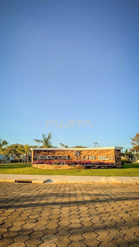 Lote/Terreno no Condomínio Ilha Bela / Carlópolis-PR Rua Alameda Tuiuiu CARLOPOLIS - 