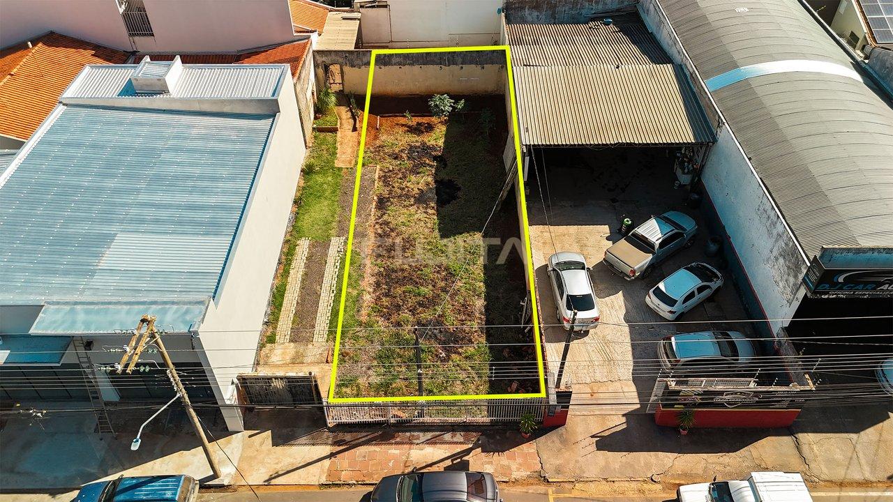 Lote/Terreno no Centro / Santo Antônio da Platina-PR Rua Treze de Maio Santo Antonio da Platina - 