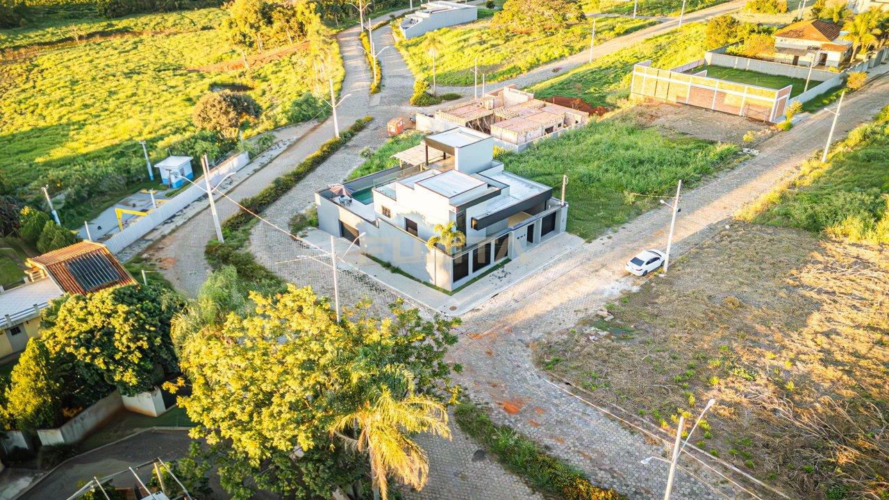 Casa Próxima a Represa em Carlópolis-PR Rua Ana Rodrigues Amaral CARLOPOLIS - 