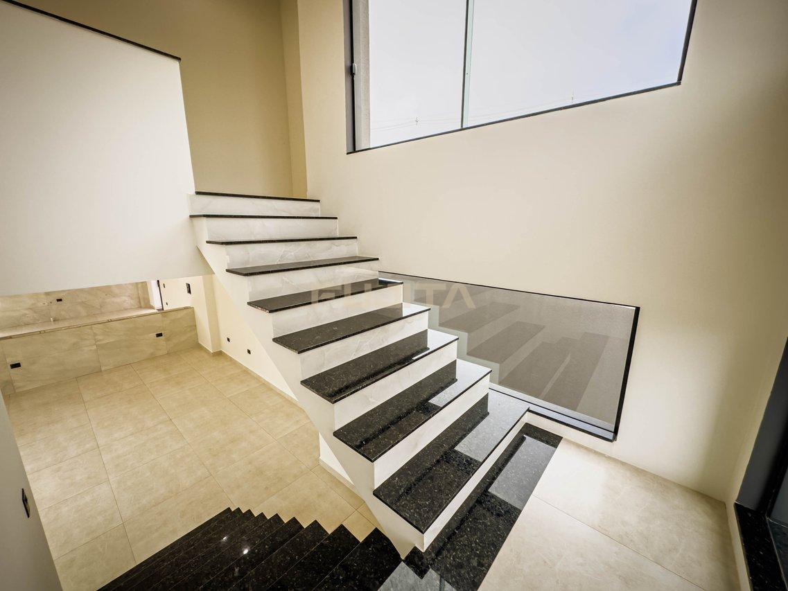 Residência de Alto Padrão no Residencial Arco-íris/ Siqueira Campos-PR Juritis SIQUEIRA CAMPOS - 