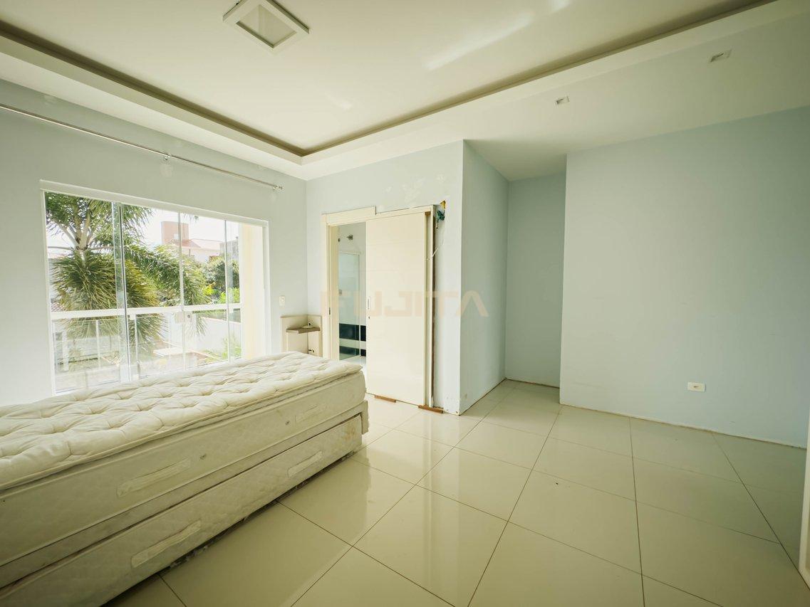 Casa de alto padrão no Centro/ Santo Antônio da Platina-PR  Av. Oliveira Motta Santo Antonio da Platina - 