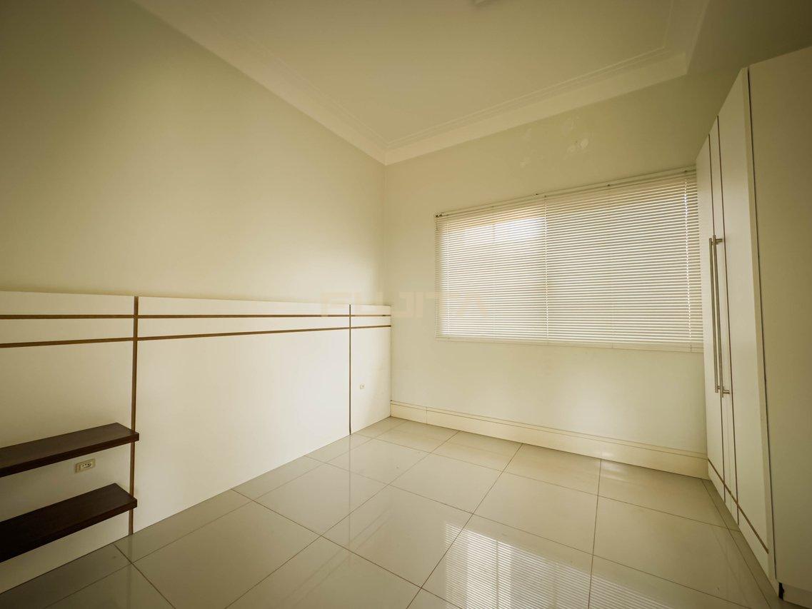 Casa de alto padrão no Centro/ Santo Antônio da Platina-PR  Av. Oliveira Motta Santo Antonio da Platina - 