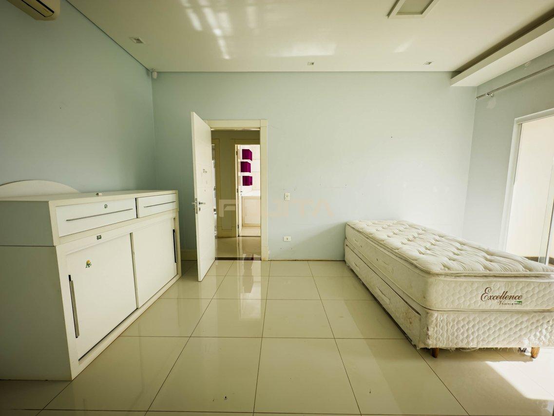 Casa de alto padrão no Centro/ Santo Antônio da Platina-PR  Av. Oliveira Motta Santo Antonio da Platina - 