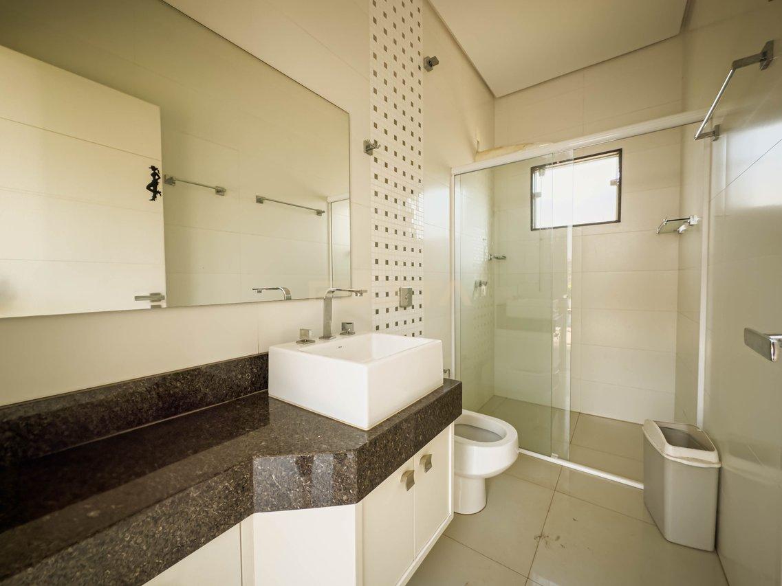 Casa de alto padrão no Centro/ Santo Antônio da Platina-PR  Av. Oliveira Motta Santo Antonio da Platina - 