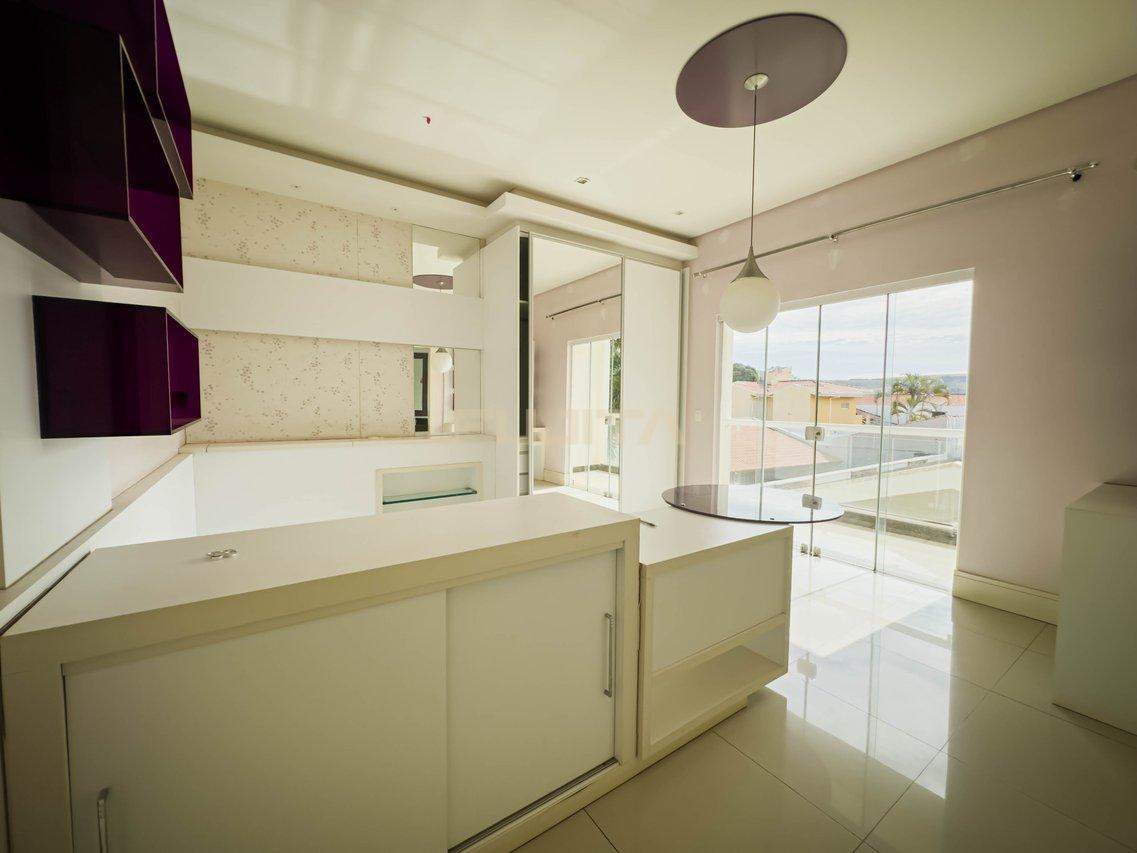 Casa de alto padrão no Centro/ Santo Antônio da Platina-PR  Av. Oliveira Motta Santo Antonio da Platina - 