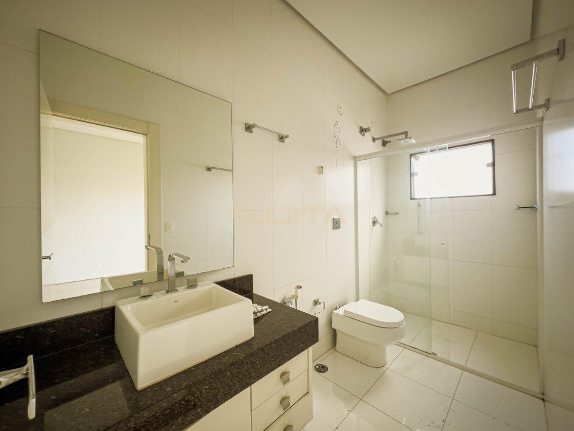 Casa de alto padrão no Centro/ Santo Antônio da Platina-PR  Av. Oliveira Motta Santo Antonio da Platina - 