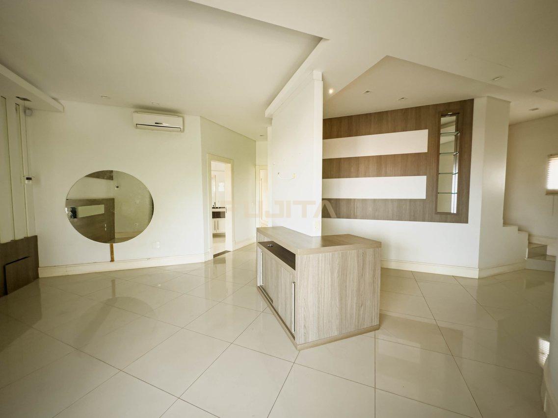 Casa de alto padrão no Centro/ Santo Antônio da Platina-PR  Av. Oliveira Motta Santo Antonio da Platina - 