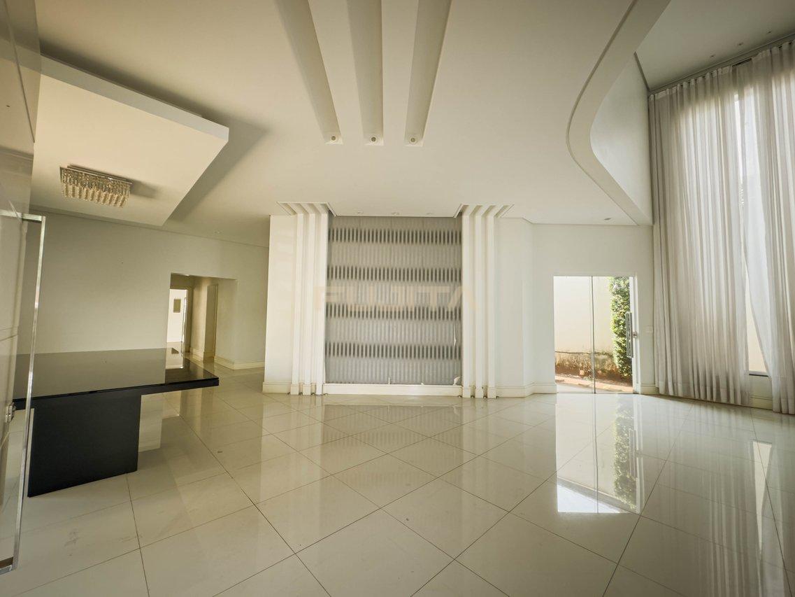 Casa de alto padrão no Centro/ Santo Antônio da Platina-PR  Av. Oliveira Motta Santo Antonio da Platina - 