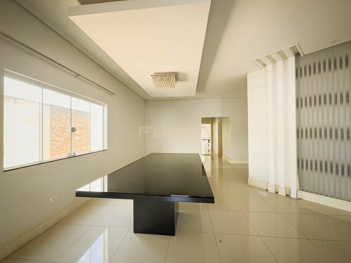Casa de alto padrão no Centro/ Santo Antônio da Platina-PR  Av. Oliveira Motta Santo Antonio da Platina - 