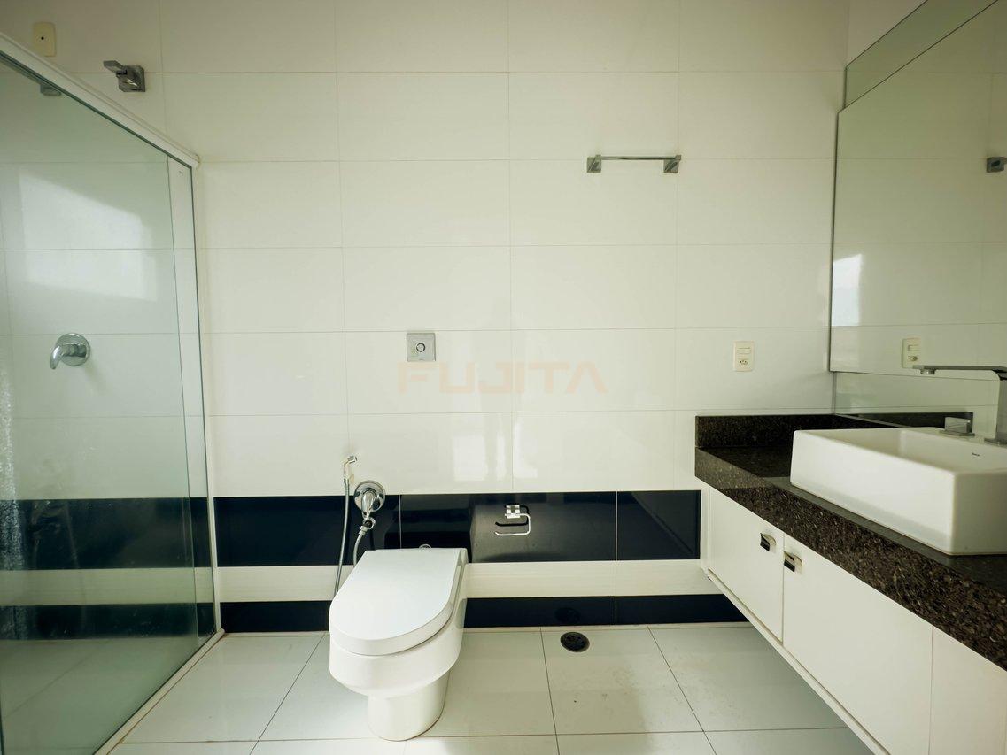 Casa de alto padrão no Centro/ Santo Antônio da Platina-PR  Av. Oliveira Motta Santo Antonio da Platina - 