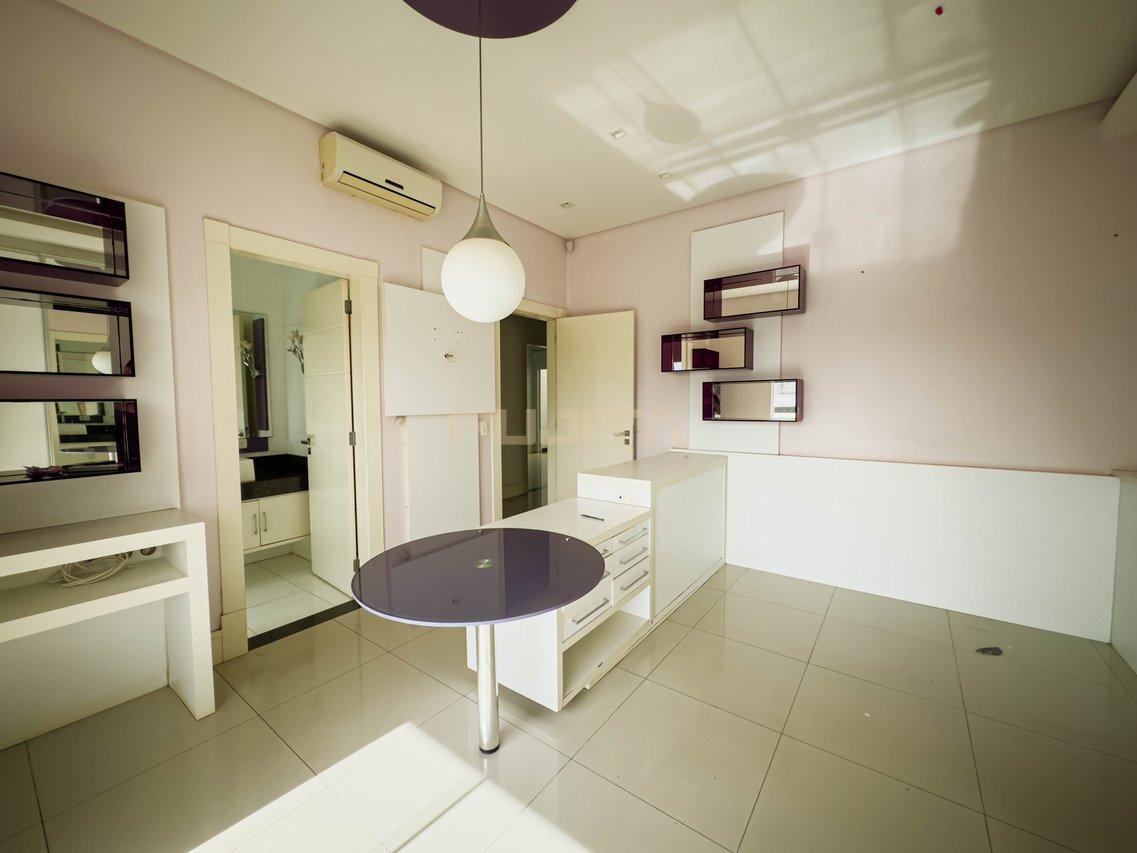 Casa de alto padrão no Centro/ Santo Antônio da Platina-PR  Av. Oliveira Motta Santo Antonio da Platina - 
