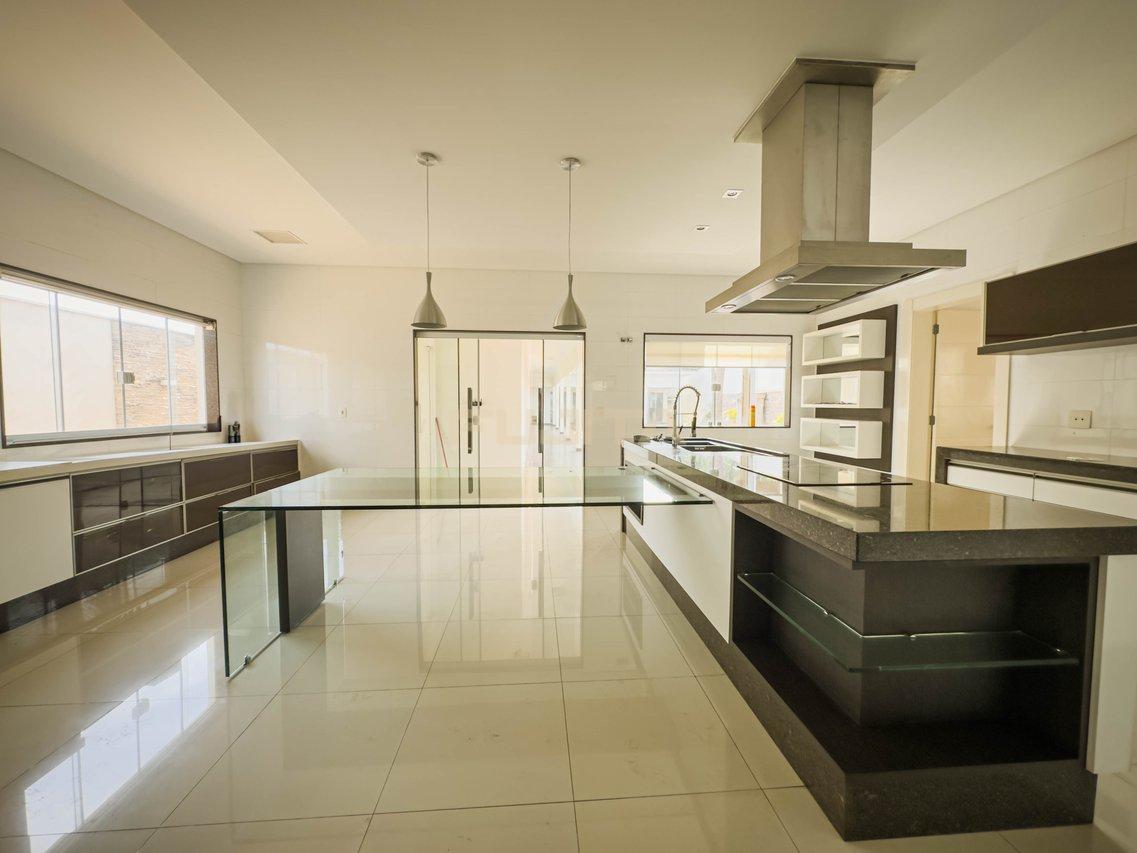 Casa de alto padrão no Centro/ Santo Antônio da Platina-PR  Av. Oliveira Motta Santo Antonio da Platina - 