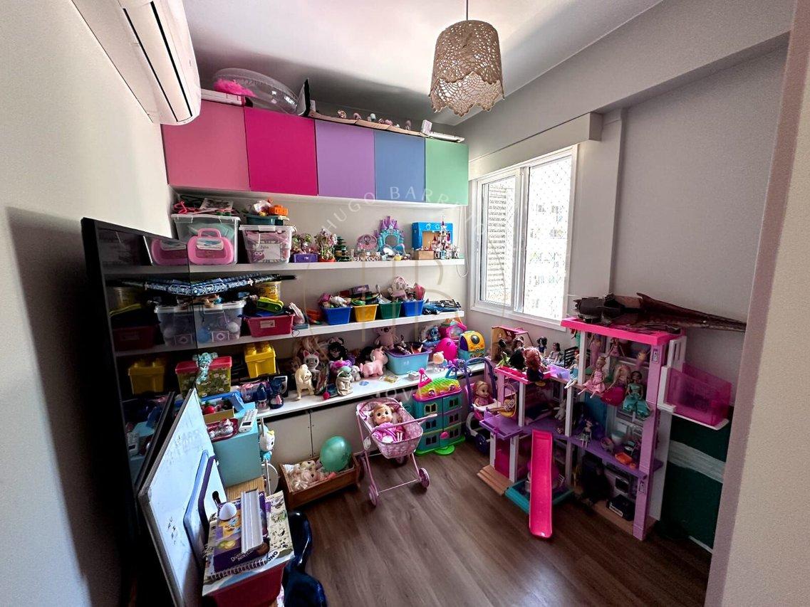 Apartamento Com 3 Quartos Sendo 1 Suíte 3 Banheiros e Com 2 Vagas - Botafogo-RJ Rua Mena Barreto - Botafogo.  Rio de Janeiro - 