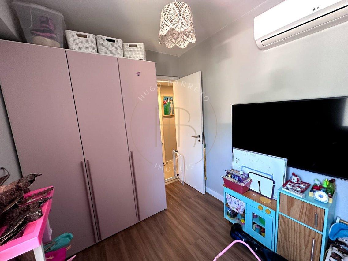 Apartamento Com 3 Quartos Sendo 1 Suíte 3 Banheiros e Com 2 Vagas - Botafogo-RJ Rua Mena Barreto - Botafogo.  Rio de Janeiro - 