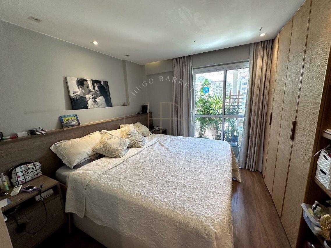 Apartamento Com 3 Quartos Sendo 1 Suíte 3 Banheiros e Com 2 Vagas - Botafogo-RJ Rua Mena Barreto - Botafogo.  Rio de Janeiro - 
