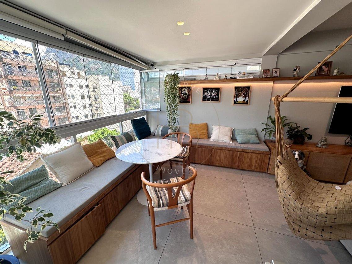 Apartamento Com 3 Quartos Sendo 1 Suíte 3 Banheiros e Com 2 Vagas - Botafogo-RJ Rua Mena Barreto - Botafogo.  Rio de Janeiro - 