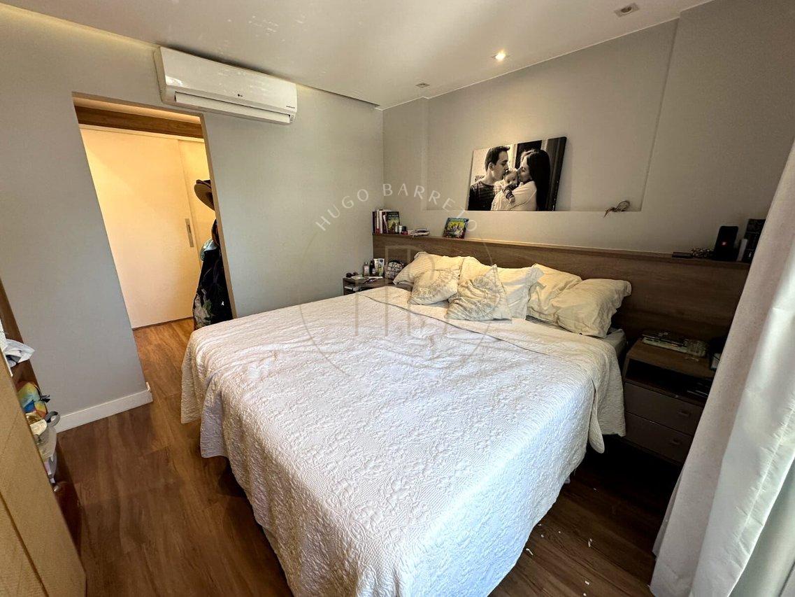 Apartamento Com 3 Quartos Sendo 1 Suíte 3 Banheiros e Com 2 Vagas - Botafogo-RJ Rua Mena Barreto - Botafogo.  Rio de Janeiro - 