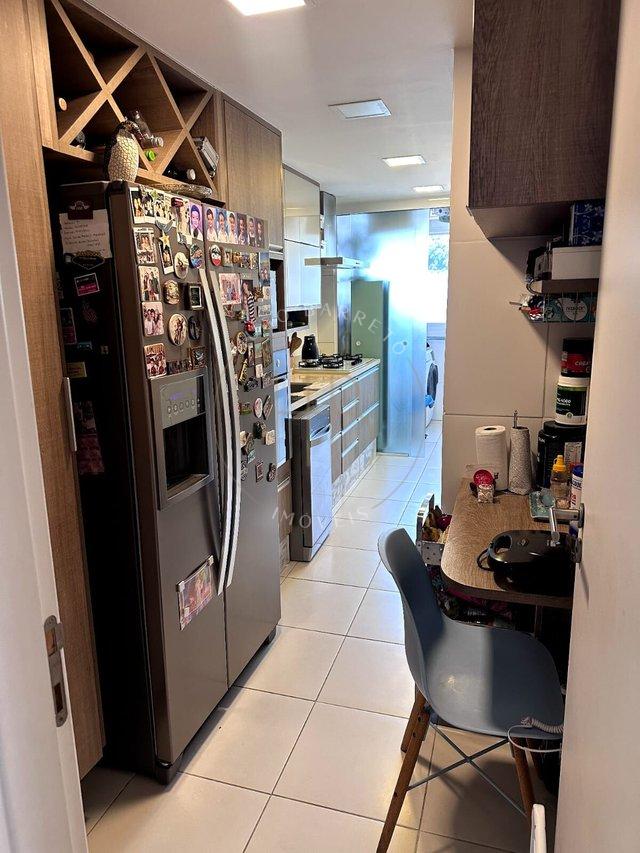 Apartamento Com 3 Quartos Sendo 1 Suíte 3 Banheiros e Com 2 Vagas - Botafogo-RJ Rua Mena Barreto - Botafogo.  Rio de Janeiro - 