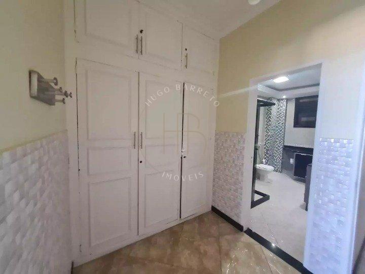 Apartamento Reformado Com 3 Quartos Sendo 2 Suítes Com 1 Vaga e Com Vista Deslumbrante Avenida Atlântica Rio de Janeiro - 