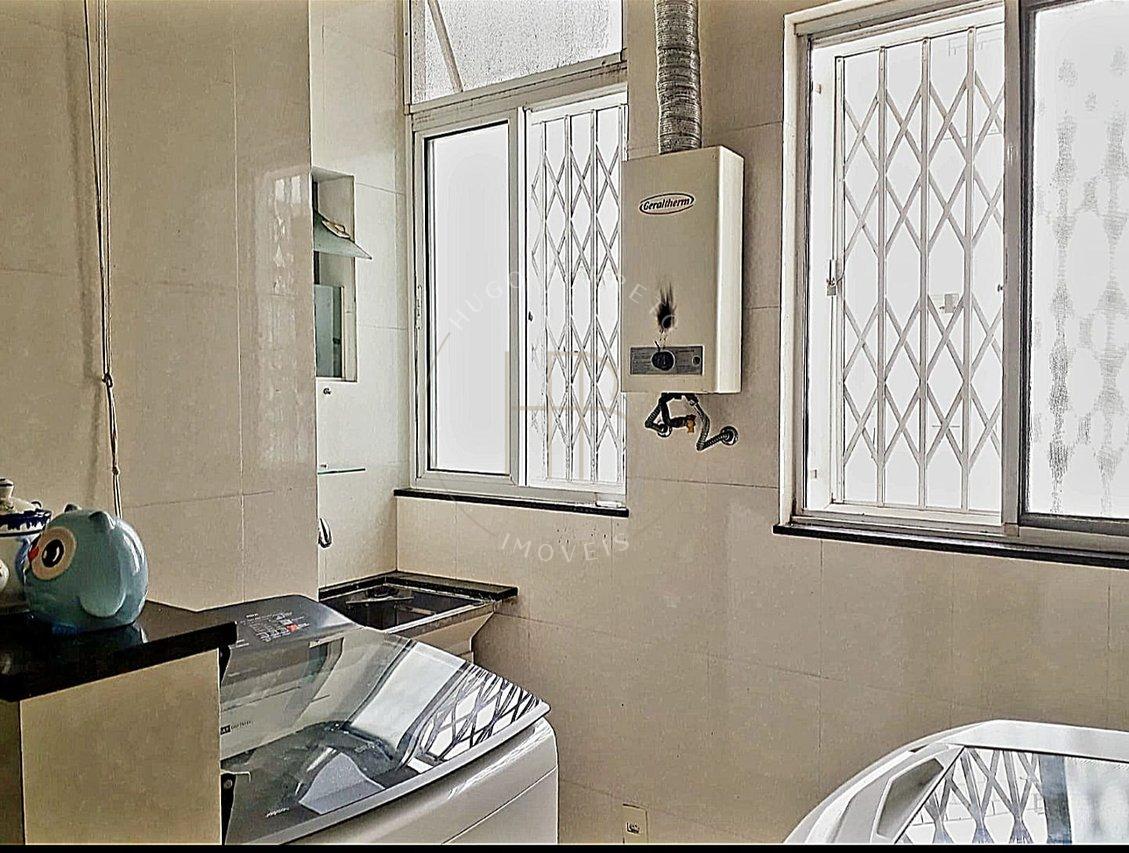 Apartamento Com 3 Quartos Sendo 1 Suíte Com 2 Banheiros e Vista Deslumbrante Frontal Mar Avenida Atlântica Rio de Janeiro - 