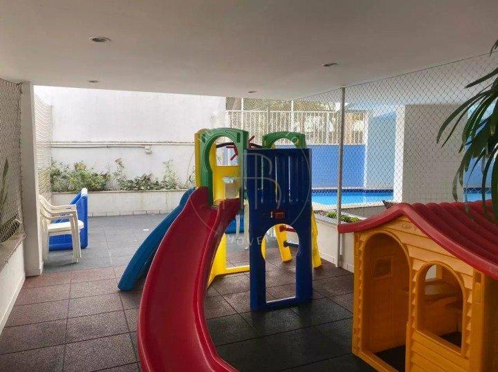 𝐀𝐩𝐚𝐫𝐭𝐚𝐦𝐞𝐧𝐭𝐨 𝐂𝐨𝐦 𝟑 𝐐𝐮𝐚𝐫𝐭𝐨𝐬 𝐒𝐞𝐧𝐝𝐨 𝟏 𝐒𝐮í𝐭𝐞 𝟑 𝐁𝐚𝐧𝐡s Rua Barão de Lucena  Rio de Janeiro - 
