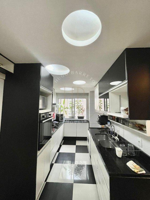 Apartamento Com 4 Quartos Sendo 3 Suítes Com 3 Banheiros e Com 3 Vagas - C.Jardim Majestic Av. Vice Pres. José Alencar, 1455 - Barra Olímpica Rio de Janeiro - 