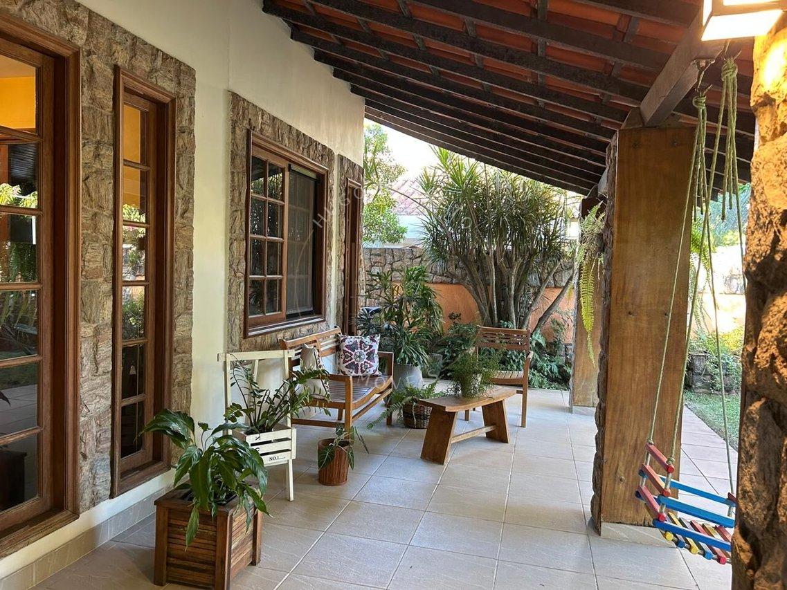 𝐂𝐚𝐬𝐚 𝐋𝐢𝐧𝐞𝐚𝐫 𝐜𝐨𝐦 𝐏𝐢𝐬𝐜𝐢𝐧𝐚 𝐧𝐚 𝐁𝐚𝐫𝐫𝐚 𝐝𝐚 𝐓𝐢𝐣𝐮𝐜𝐚! Avenida das Américas  Rio de Janeiro - 
