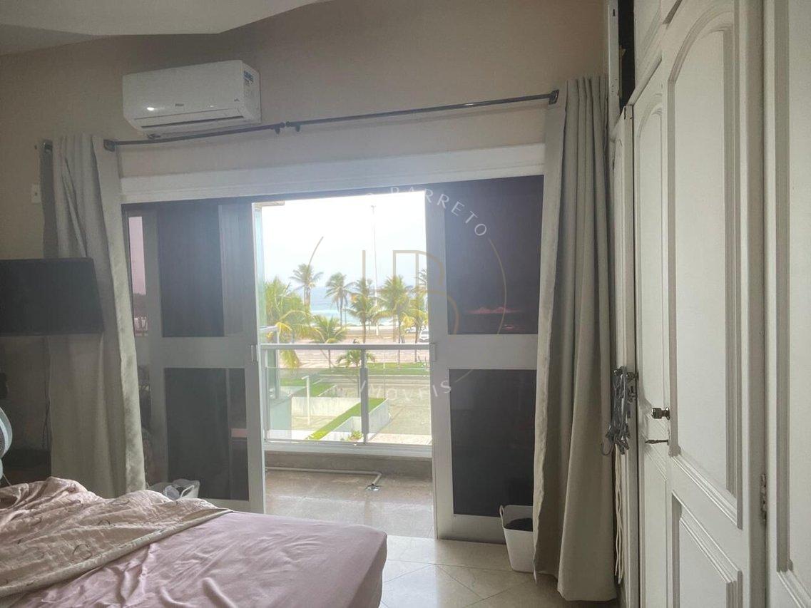 𝐀𝐩𝐚𝐫𝐭𝐚𝐦𝐞𝐧𝐭𝐨 𝐅𝐫𝐞𝐧𝐭𝐞 𝐌𝐚𝐫 𝐧𝐚 𝐁𝐚𝐫𝐫𝐚 𝐝𝐚 𝐓𝐢𝐣𝐮𝐜𝐚 Avenida Lúcio - Barra da Tijuca Rio de Janeiro - 