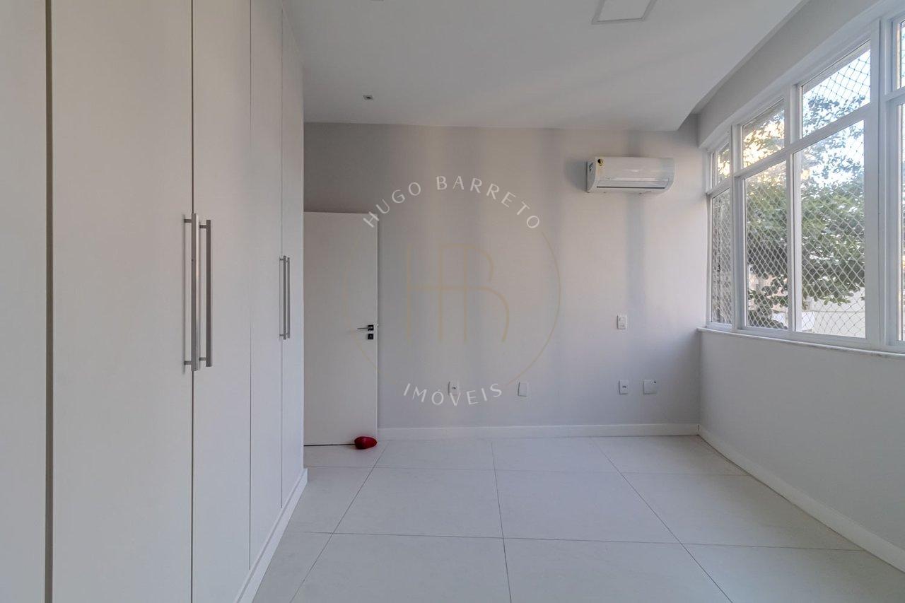 Apartamento 3 Quartos com 1 vaga em Ipanema - RJ Rua Nascimento Silva Rio de Janeiro - 