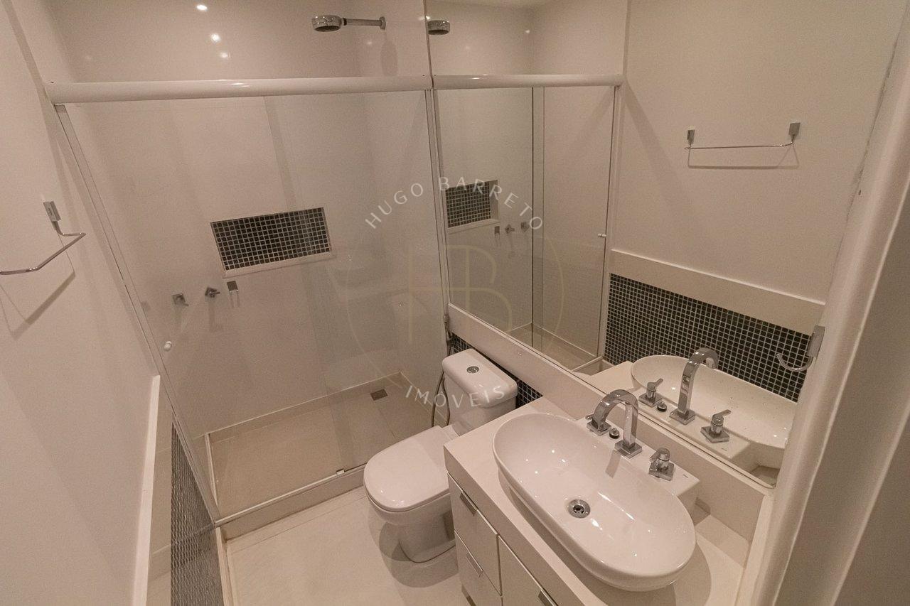Apartamento 3 Quartos com 1 vaga em Ipanema - RJ Rua Nascimento Silva Rio de Janeiro - 