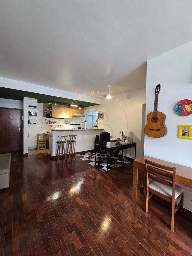 Apartamento Com 2 Quartos + Dep. e Com 1 Vaga em Botafogo Rua Das Palmeiras  Rio de Janeiro - 