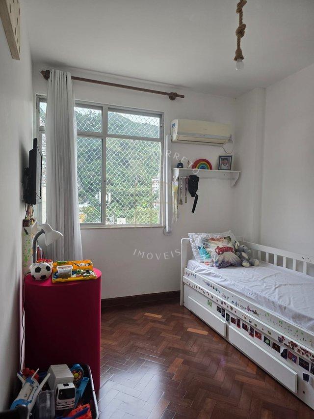 Apartamento Com 2 Quartos + Dep. e Com 1 Vaga em Botafogo Rua Das Palmeiras  Rio de Janeiro - 