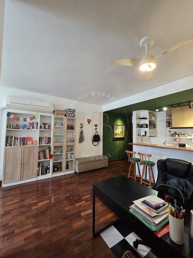 Apartamento Com 2 Quartos + Dep. e Com 1 Vaga em Botafogo Rua Das Palmeiras  Rio de Janeiro - 