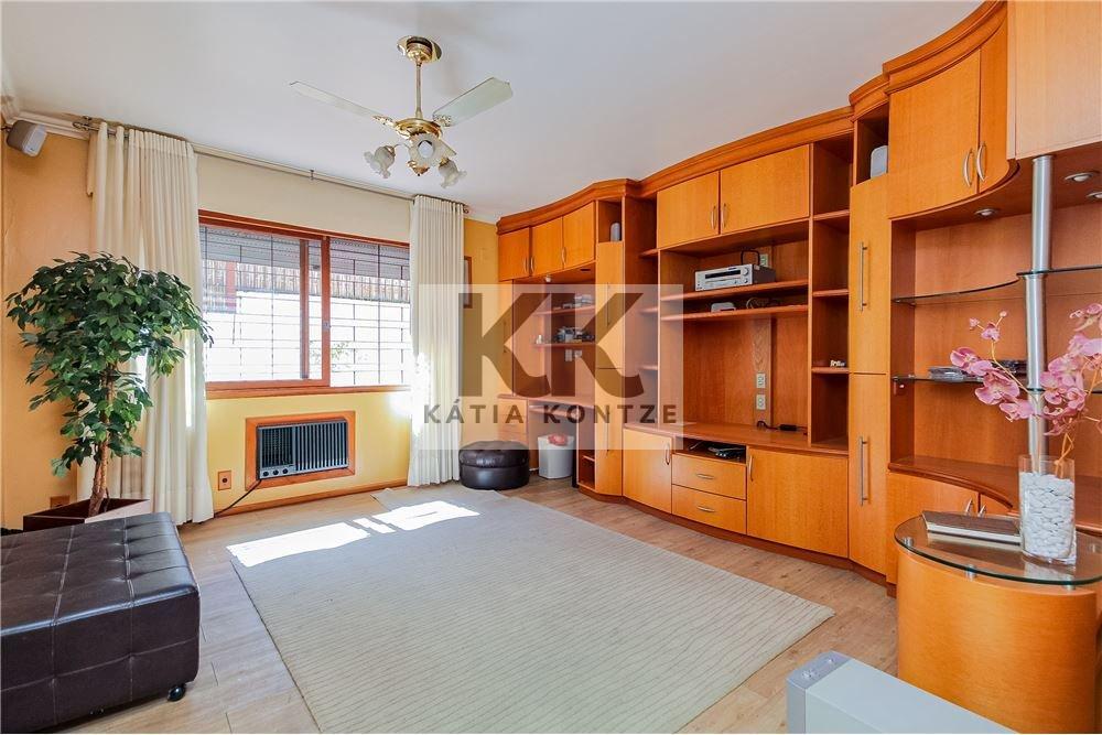 Casa MFG 125 Casa 612481002-64 1 suíte 298m² Fonseca Guimarães Porto Alegre - 