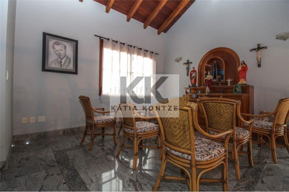 Casa MTMP 120 612541008-15 2 suítes 608m² Travessa Miguel Pereira Porto Alegre - 