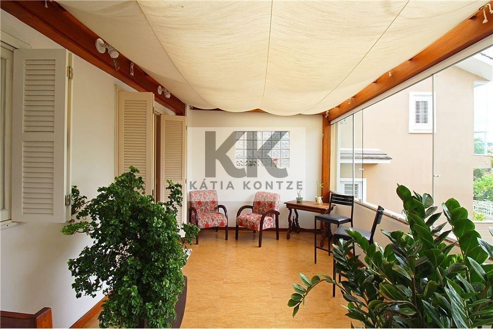 Casa MFF 185 Casa 610221046-2 3 dormitórios 198m² Felizardo de Farias Porto Alegre - 