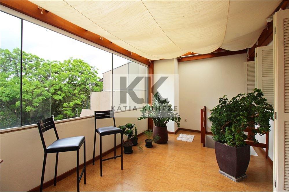 Casa MFF 185 Casa 610221046-2 3 dormitórios 198m² Felizardo de Farias Porto Alegre - 