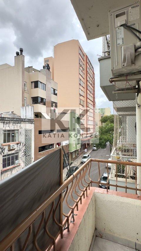 Apartamento Maria Madalena Apto LA704 3 dormitórios 81m² Riachuelo Porto Alegre - 