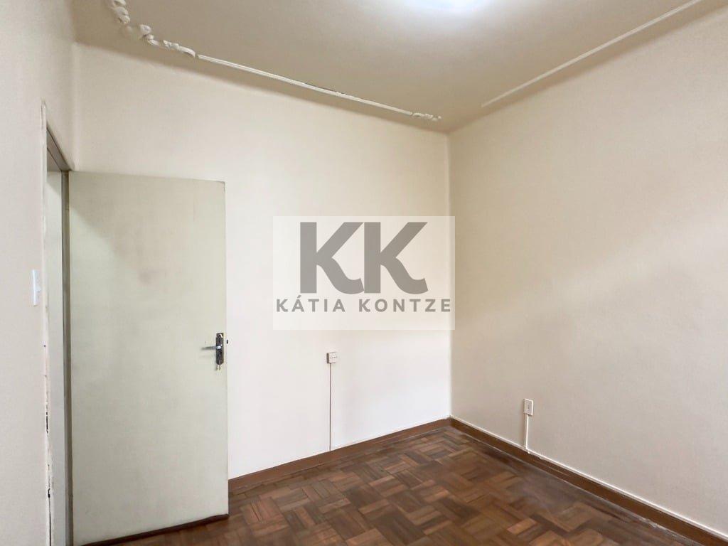Apartamento Maria Madalena Apto LA704 3 dormitórios 81m² Riachuelo Porto Alegre - 