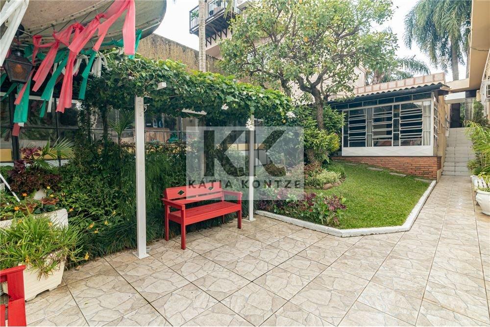 Casa CDPEDS 332 612491004-55 1 suíte 400m² Estácio de Sá Porto Alegre - 