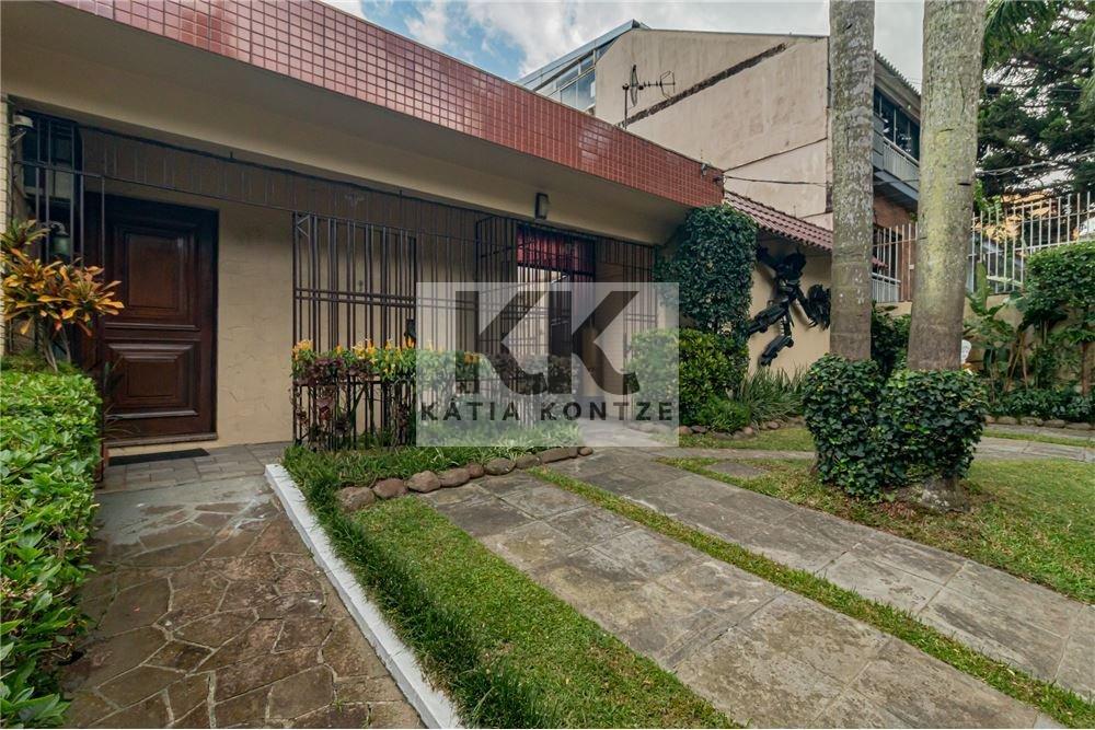 Casa CDPEDS 332 612491004-55 1 suíte 400m² Estácio de Sá Porto Alegre - 