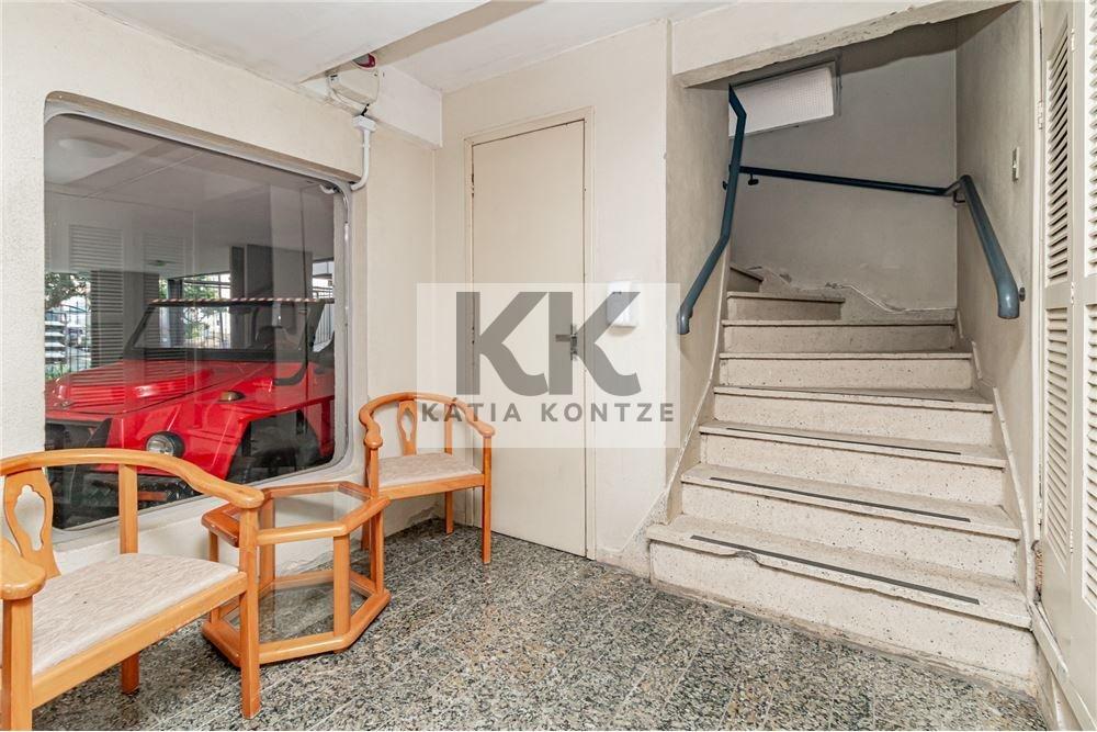 Apartamento HCF 849 Apto 612491004-56 2 dormitórios 77m² Coronel Feijó Porto Alegre - 