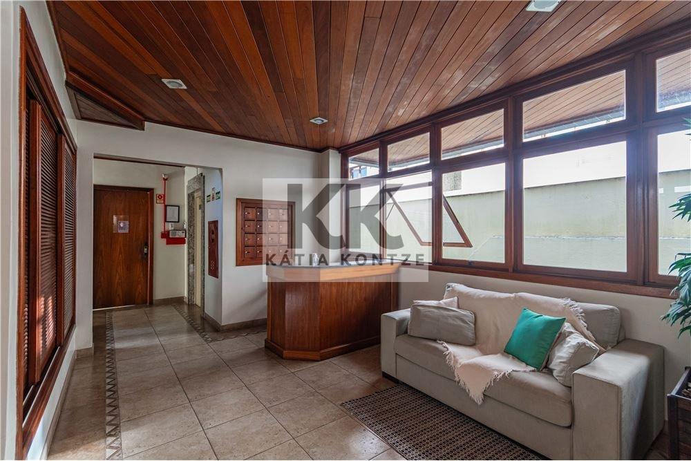 Apartamento PFS 960 Apto 612481055-3 1 suíte 124m² Faria Santos Porto Alegre - 